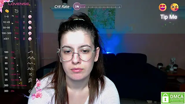 Aminabeatris online show from March 13, 2025, 12:35 pm