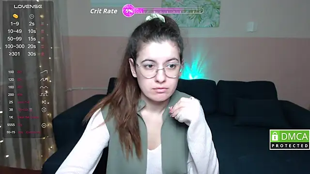 Aminabeatris online show from December 18, 2025, 6:29 am