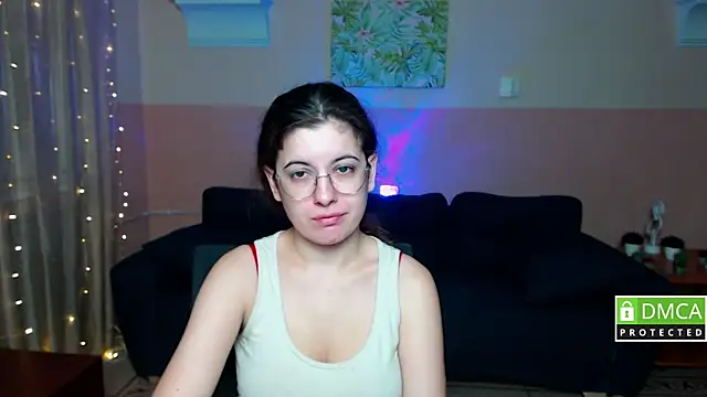 Aminabeatris online show from September 21, 2025, 5:34 am