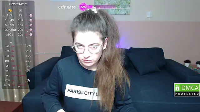 Aminabeatris online show from December 22, 2025, 6:24 am