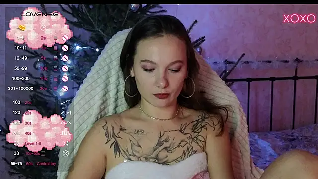 lil luna x online show from December 22, 2024, 7:10 pm