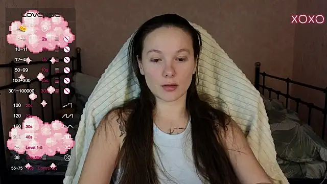 lil luna x online show from January 22, 2025, 7:03 pm