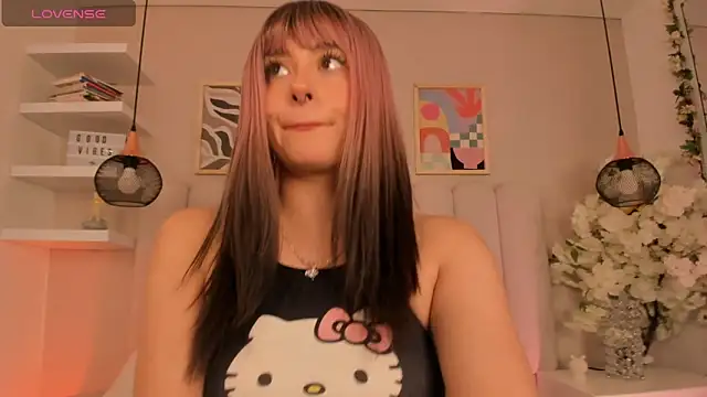 Snapshot of cute__cherry_ chatting on February 7, 2026, 7:22 pm cute cherry online show from February 7, 2026, 7:22 pm