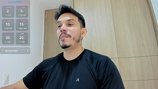 Snapshot of alejandro_stark chatting on November 15, 2025, 10:08 am alejandro stark online show from November 15, 2025, 10:08 am