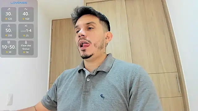 Snapshot of alejandro_stark chatting on November 7, 2025, 1:21 am alejandro stark online show from November 7, 2025, 1:21 am