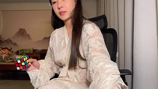 grandeeney online show from May 16, 2026, 1:54 pm