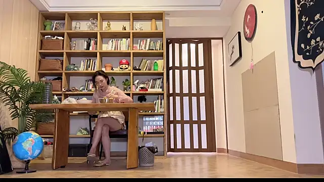 grandeeney online show from February 21, 2025, 10:17 am