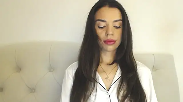 Snapshot of Mika_Gold chatting on September 19, 2025, 8:51 am Mika Gold online show from September 19, 2025, 8:51 am