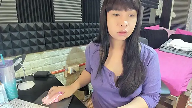  lexie hart online show from September 23, 2025, 1:34 am