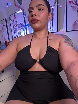 GigiiStone online show from March 3, 2026, 2:13 pm