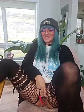 Snapshot of anyalikestosuck chatting on November 25, 2025, 9:26 pm anyalikestosuck online show from November 25, 2025, 9:26 pm