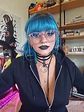 Snapshot of anyalikestosuck chatting on November 10, 2025, 8:25 pm anyalikestosuck online show from November 10, 2025, 8:25 pm