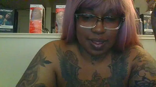 Snapshot of ShaBrimDaPornstar chatting on February 6, 2026, 7:32 pm ShaBrimDaPornstar online show from February 6, 2026, 7:32 pm