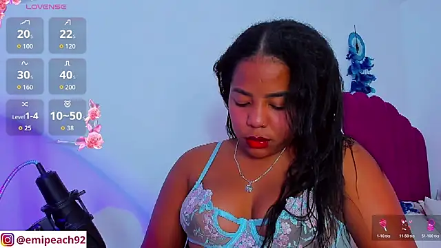 samanthaabloom online show from August 10, 2026, 1:23 am