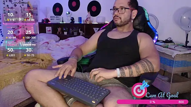 Xein WoIf online show from April 22, 2026, 2:40 am