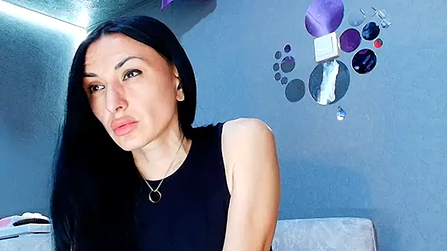 Snapshot of Siaconna chatting on June 16, 2026, 8:03 am Siaconna online show from June 16, 2026, 8:03 am