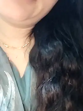 Snapshot of Doll_Nepali chatting on November 6, 2025, 4:05 am Doll Nepali online show from November 6, 2025, 4:05 am