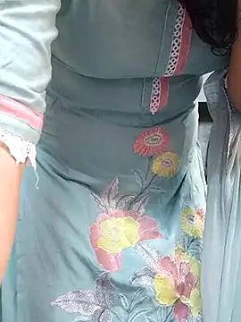 Snapshot of Doll_Nepali chatting on March 1, 2025, 3:43 am Doll Nepali online show from March 1, 2025, 3:43 am