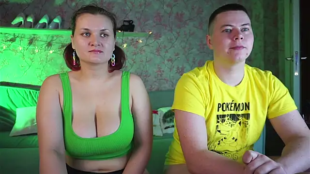 sexnadvoih online show from December 30, 2024, 12:31 pm