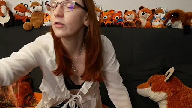 FinaFoxy online show from July 14, 2026, 9:58 am