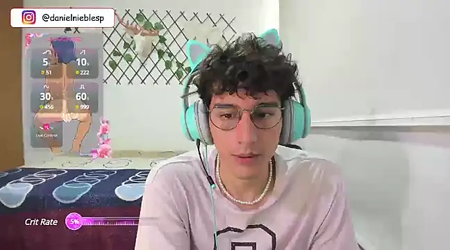 Snapshot of Jackson_Careyy chatting on February 6, 2025, 6:35 pm Jackson Careyy online show from February 6, 2025, 6:35 pm