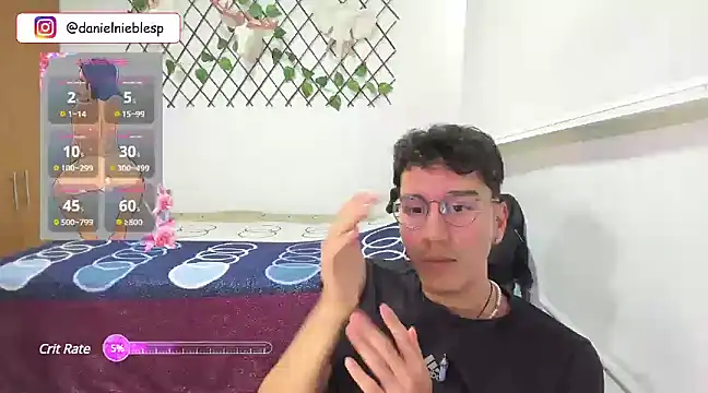 Snapshot of Jackson_Careyy chatting on February 25, 2025, 7:38 pm Jackson Careyy online show from February 25, 2025, 7:38 pm