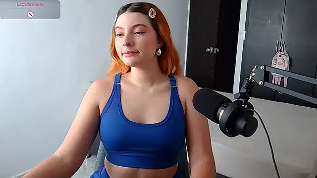 Ania jones online show from March 12, 2026, 6:12 pm