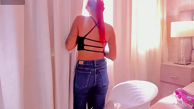 Snapshot of CinthiaCollins chatting on January 30, 2025, 9:04 pm CinthiaCollins online show from January 30, 2025, 9:04 pm