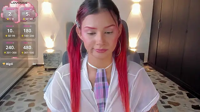 Snapshot of CinthiaCollins chatting on March 21, 2025, 6:51 pm CinthiaCollins online show from March 21, 2025, 6:51 pm