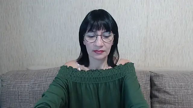 Erica95Bloom online show from October 30, 2025, 9:07 am