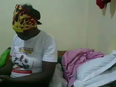 sweet-frida22 online show from March 7, 2025, 5:38 pm