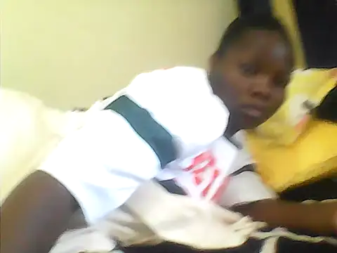 sweet-frida22 online show from November 8, 2025, 8:07 am