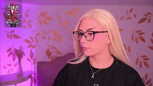 Snapshot of Misselektra__ chatting on March 23, 2026, 4:56 am Misselektra online show from March 23, 2026, 4:56 am