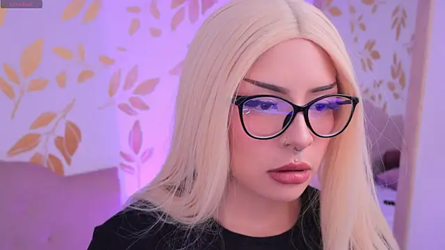 Snapshot of Misselektra__ chatting on September 12, 2025, 5:07 am Misselektra online show from September 12, 2025, 5:07 am