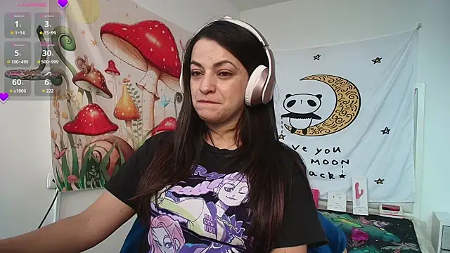 LovelyAzucena online show from January 15, 2026, 3:15 pm