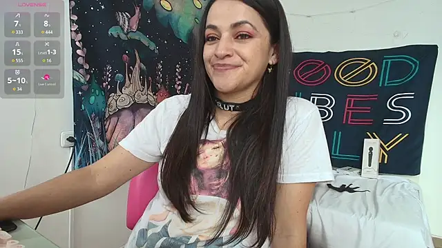 LovelyAzucena online show from February 20, 2026, 2:52 pm