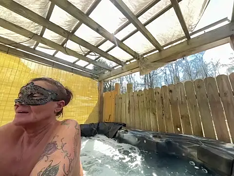 prainxxx22 online show from March 5, 2026, 7:10 pm