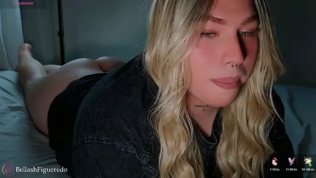 IsabellaFigueredo   online show from November 16, 2025, 6:29 am