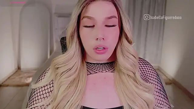 Snapshot of IsabellaFigueredo__ chatting on January 18, 2025, 3:05 pm IsabellaFigueredo online show from January 18, 2025, 3:05 pm
