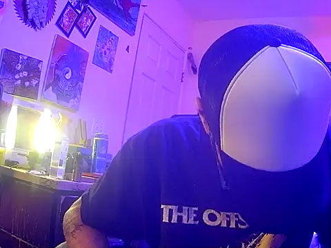 druetrue online show from November 18, 2025, 11:26 pm