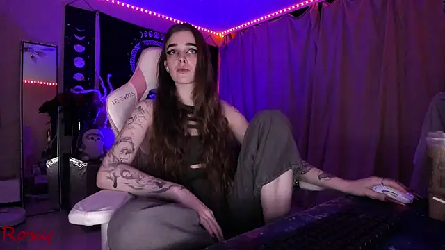 Snapshot of wet_dream_ chatting on November 18, 2025, 1:21 am wet dream online show from November 18, 2025, 1:21 am