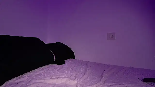 mrj99219 online show from March 17, 2026, 7:00 am