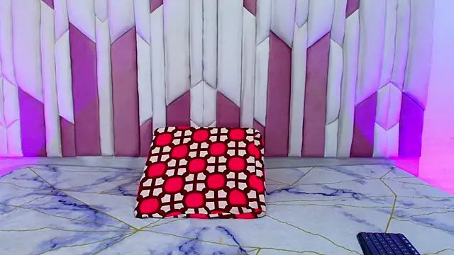 Snapshot of lucyy_gray chatting on October 21, 2025, 3:06 am lucyy gray online show from October 21, 2025, 3:06 am