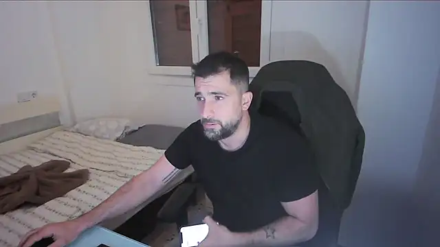 alex877x online show from May 7, 2026, 8:39 am