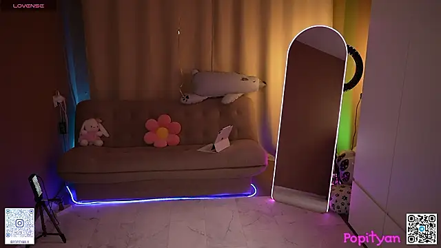 Snapshot of popityan1 chatting on March 8, 2026, 10:18 am popityan1 online show from March 8, 2026, 10:18 am