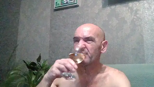 Snapshot of skorpibg65 chatting on June 8, 2026, 6:52 pm skorpibg65 online show from June 8, 2026, 6:52 pm