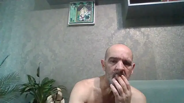 Snapshot of skorpibg65 chatting on June 16, 2026, 2:50 pm skorpibg65 online show from June 16, 2026, 2:50 pm