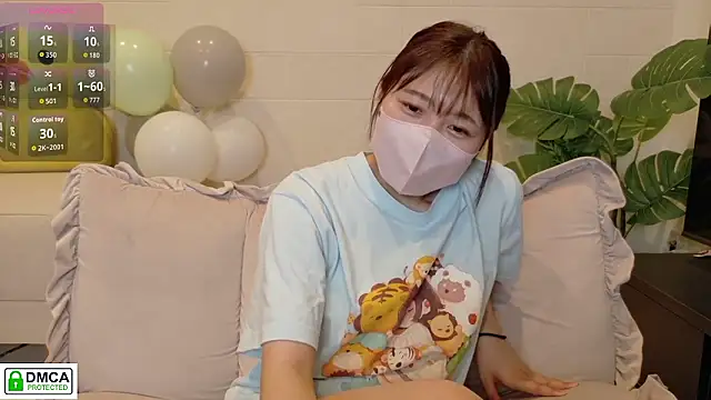Snapshot of SUZU_ chatting on June 8, 2026, 1:11 pm SUZU online show from June 8, 2026, 1:11 pm