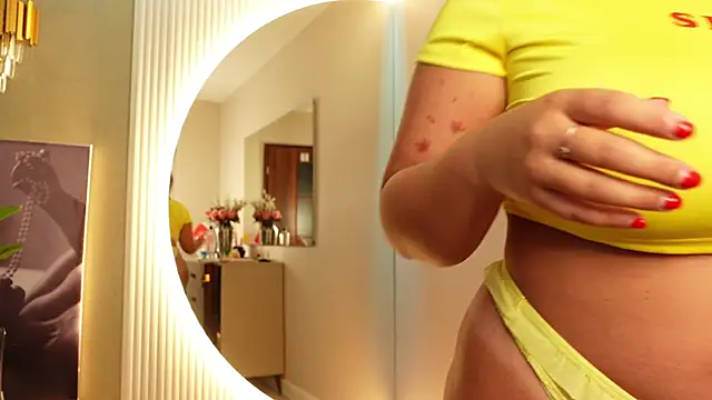 Snapshot of CelesteBailey chatting on October 10, 2025, 4:46 am CelesteBailey online show from October 10, 2025, 4:46 am