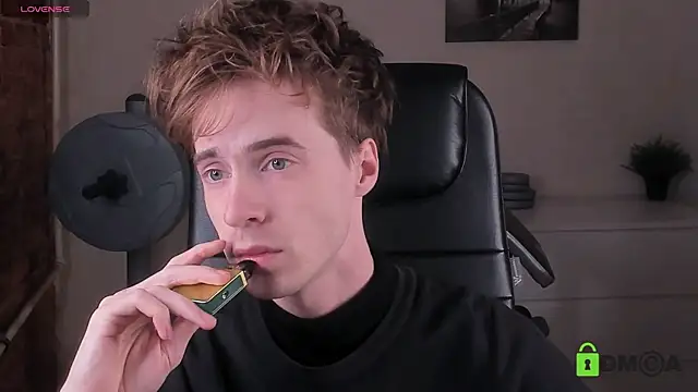 Snapshot of _tokyo_ghoul chatting on October 11, 2025, 5:08 am tokyo ghoul online show from October 11, 2025, 5:08 am